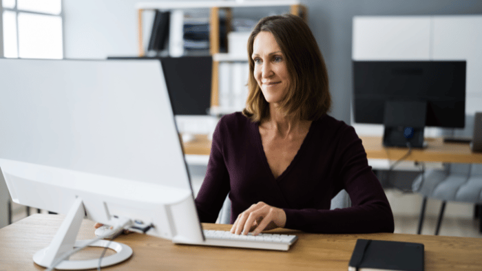When to Market the Firm vs. the Advisor: A Guide for RIAs